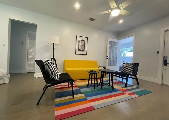 Best Location Miami Brickell 3 Bedroom Home